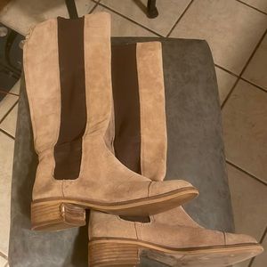 Bcbg generation boots suede leather size 8m